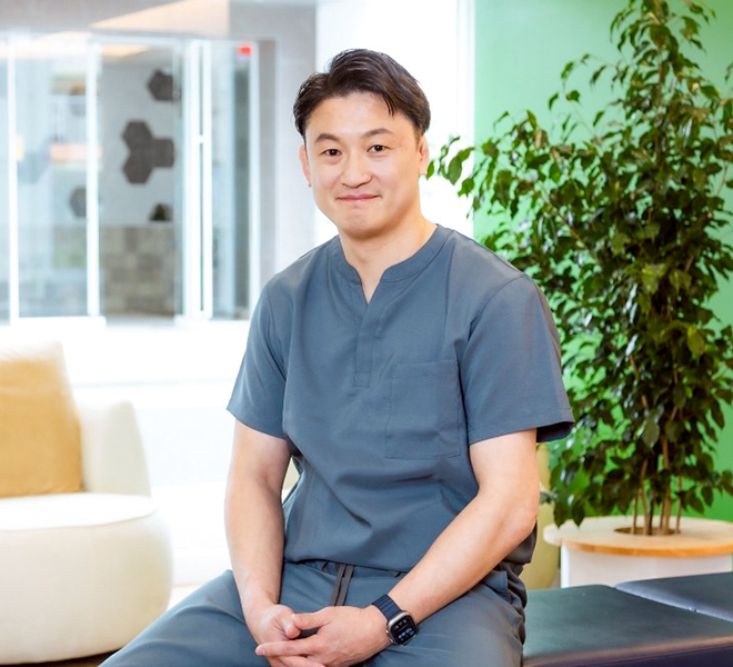 代表取締役 徐 珉聖 (そ みんそん)